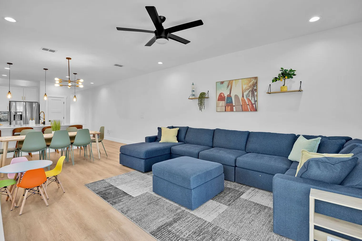 9 bed, 5.0 bath, 3476 sqft, $20,869 — Photo 2