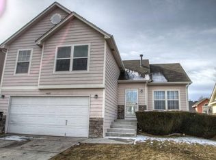 4369 Deephaven Ct, Denver, CO 80239