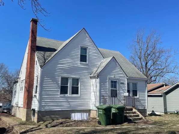 1707 N Cedar St, Rolla, MO 65401