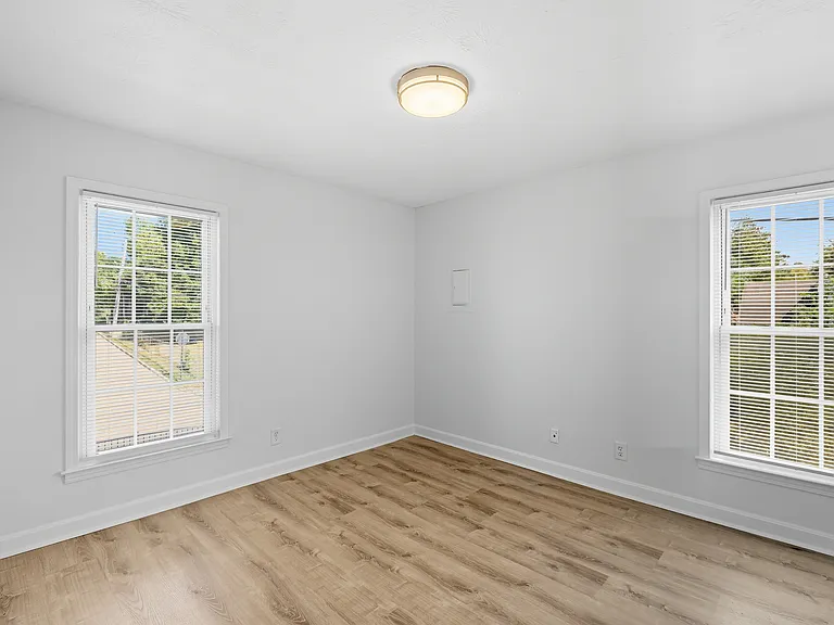 Covington Place — Photo 26
