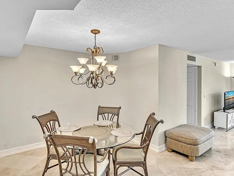 3606 S Ocean Blvd #205 — Photo 32