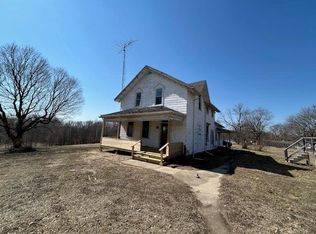 307 S Main St, Iroquois, IL 60945