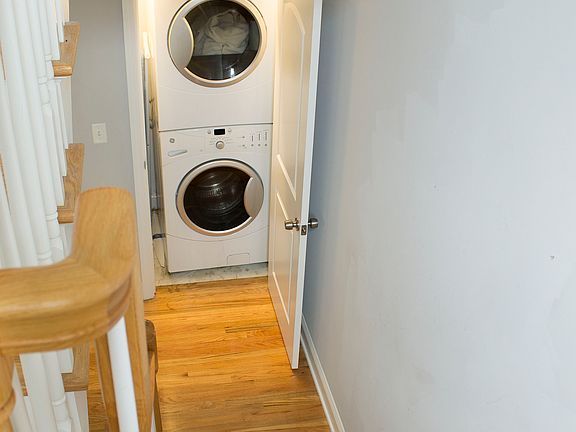 Stair from 3rd Level down