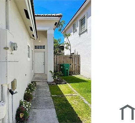 8784 SW 213th Ln — Photo 13