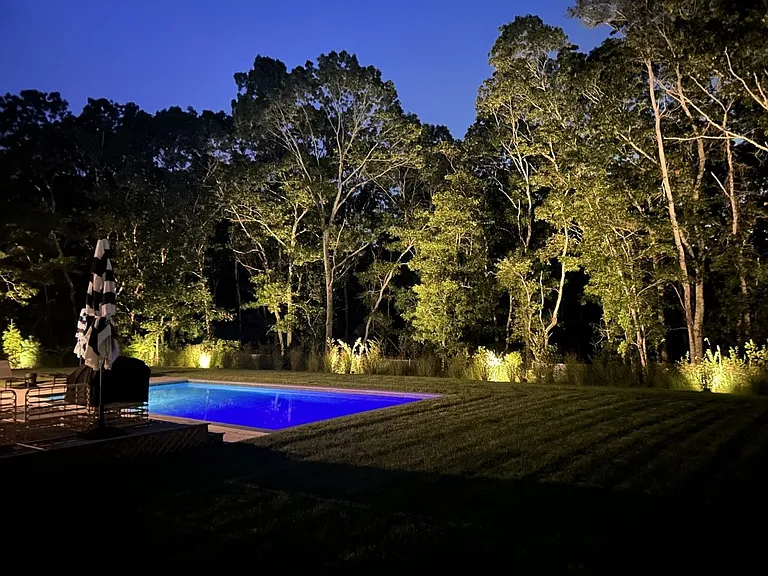 24 Hedges Ln — Photo 44