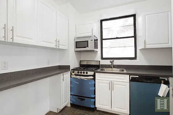 Rented by JR Properties, LTD | media 6