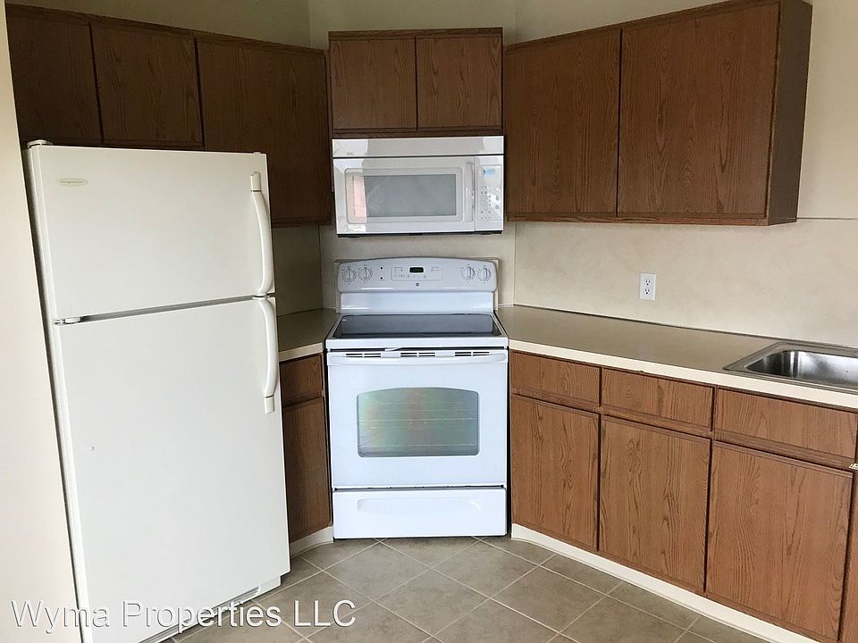 1st image of 2912 Earle Ave SW APT 3