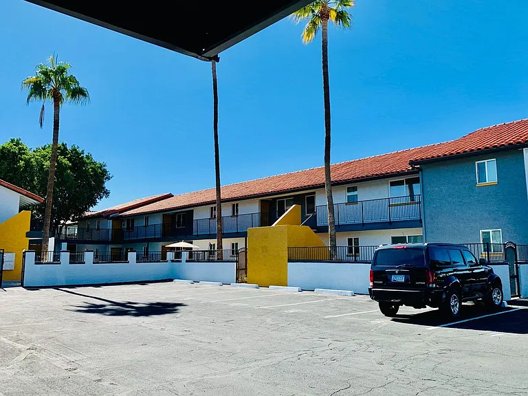 Aurora Villas — Photo 56