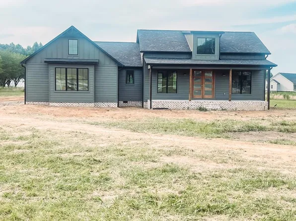 104 Wildwood Ln, Monroe, TN 38573