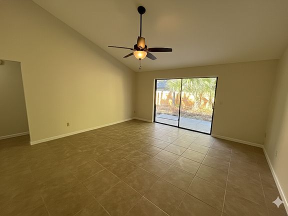 3rd image of 805 Buckie Dr