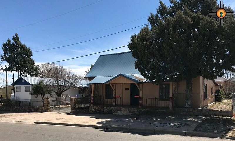 1st image of 323/325 Sapello St