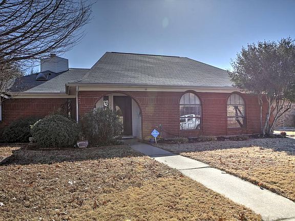 4th image of 1530 Autumn Breeze Ln