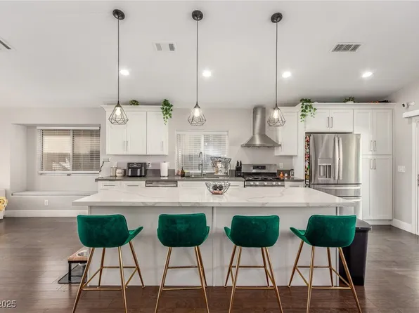 1308 Royal Creek Ct, North Las Vegas, NV 89031