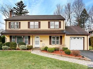 136 Chestnut St, Dumont, NJ 07628