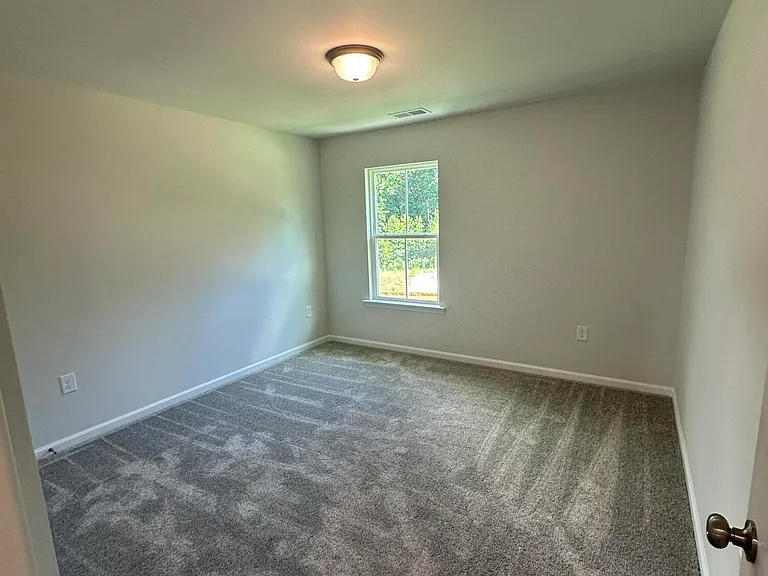 531 Glen Clova Dr — Photo 11