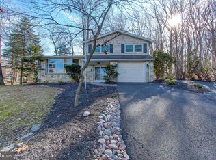 537 Dreshertown Rd, Fort Washington, PA 19034