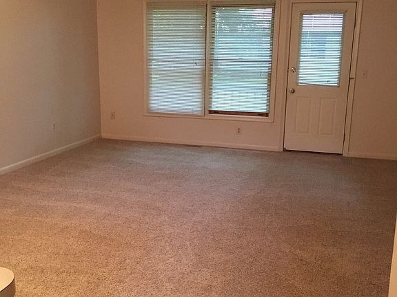 Large Bright Living Space