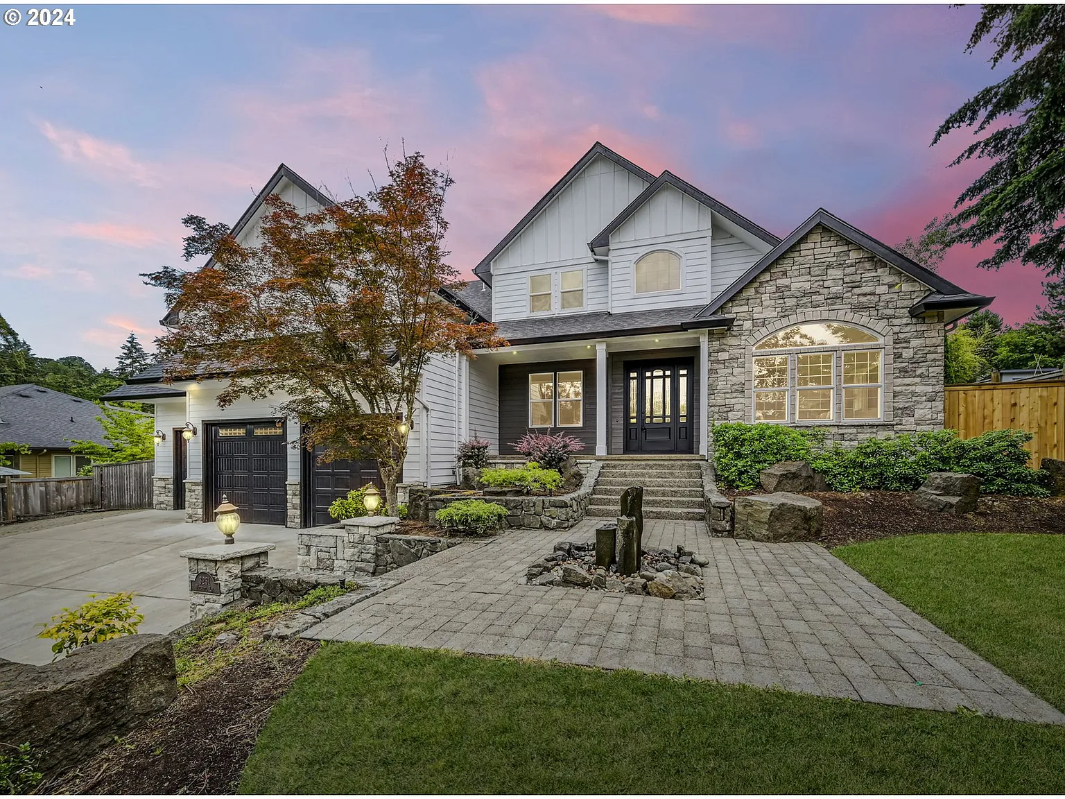 3231 Michael Ln photo 1