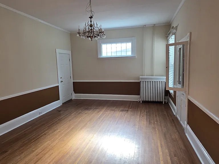 321 Pine St — Photo 10