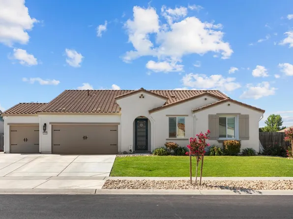 1048 Thunder Ranch Way, Plumas Lake, CA 95961