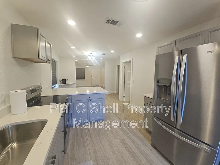 913 W Hernandez St — Photo 4