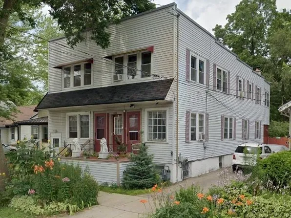 2954 Milwaukee St, Madison, WI 53704