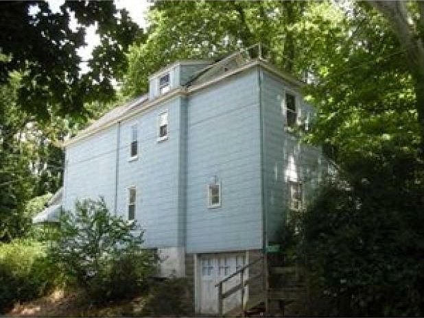 2nd image of 1514 Princeton Blvd
