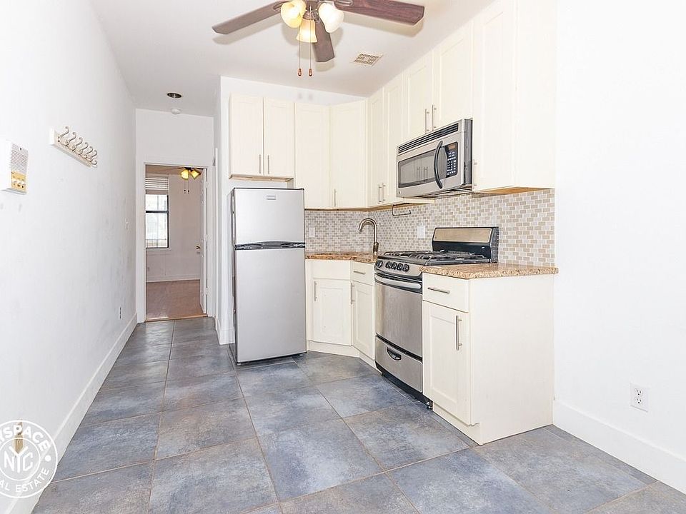 1st image of 290 Harman St #3L