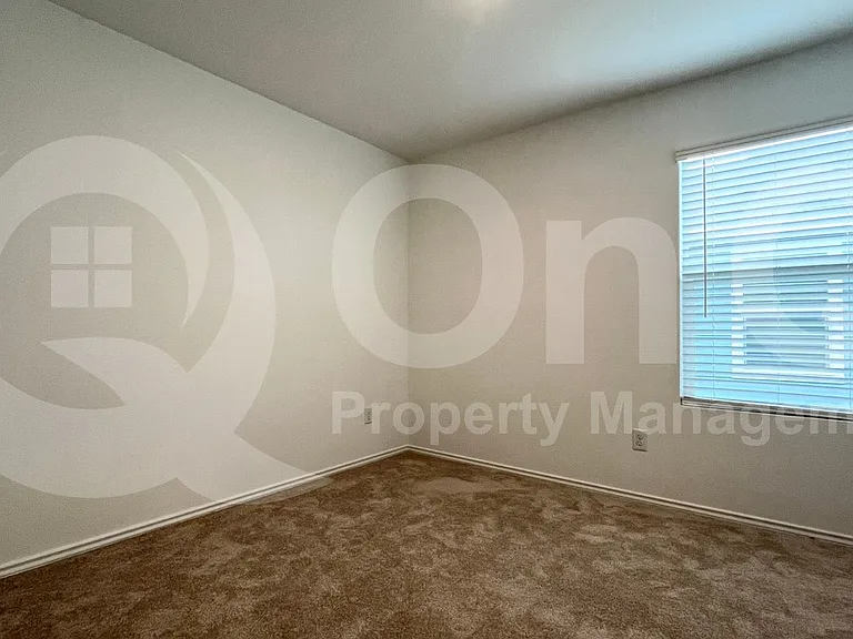 7205 Gray Wolf Ln — Photo 13