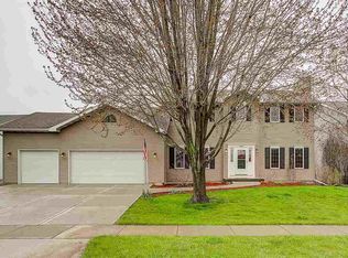 800 N Fairbrook Dr, Waunakee, WI 53597