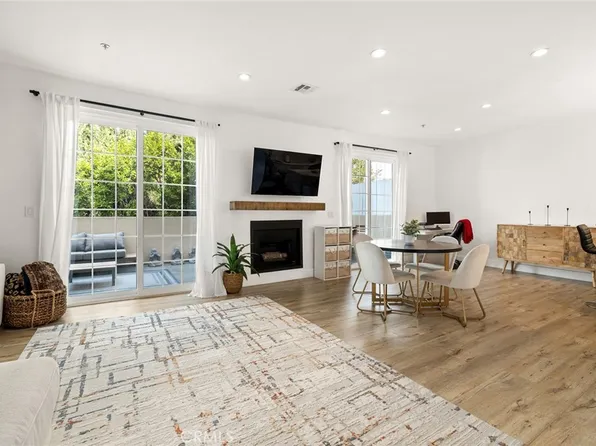 11445 Moorpark St Unit 11, North Hollywood, CA 91602