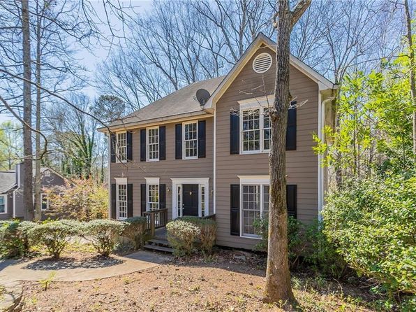 2072 Arbor Forest Dr, Marietta, GA 30064