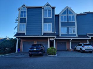 209 Cambridge Dr #209, Ramsey, NJ 07446