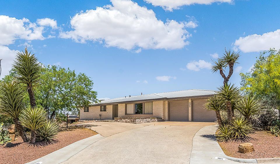 1st image of 301 Crown Point Dr