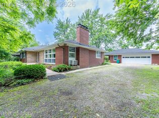 12054 Belleville Rd, Van Buren Township, MI 48111