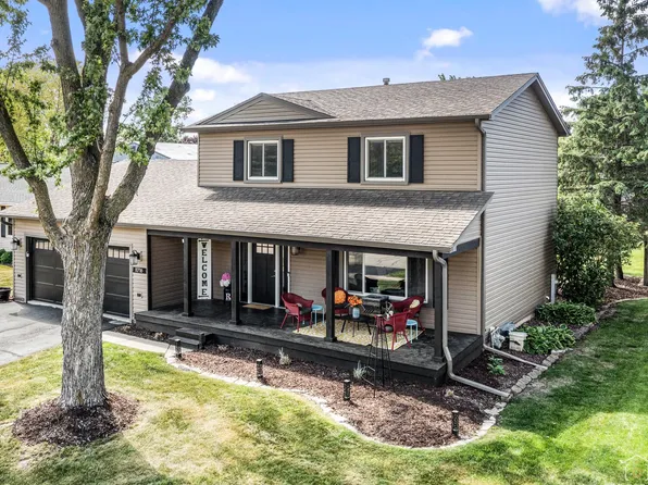 11716 Davey Dr, Huntley, IL 60142