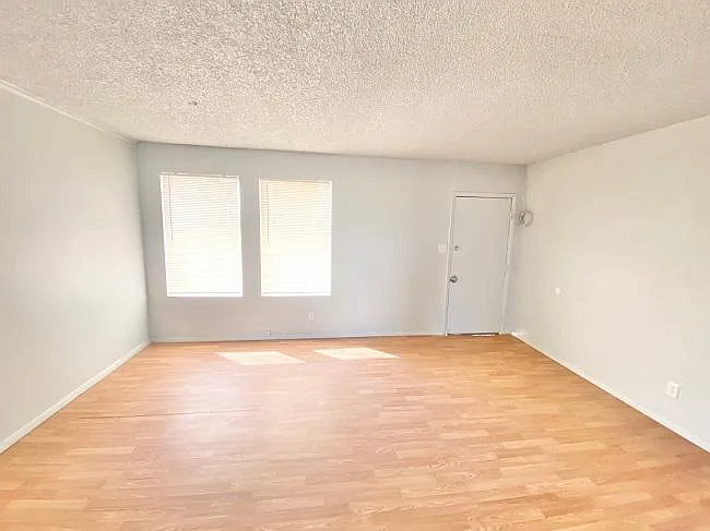 2 bed, 685 sqft, $1,150 — Photo 4