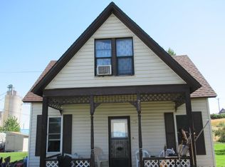 215 SE Milmont St, Wilbur, WA 99185