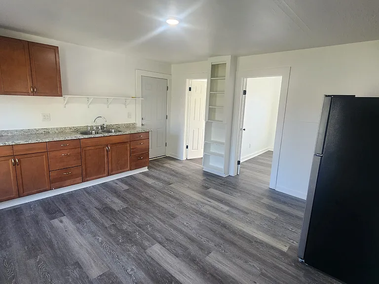 204 Townsend St #3 — Photo 2
