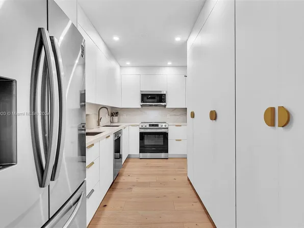 10185 Collins Ave APT 822, Bal Harbour, FL 33154