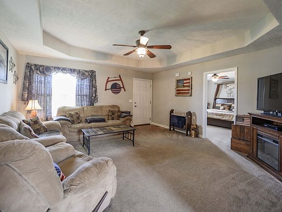3rd image of 1020 Auldridge Dr