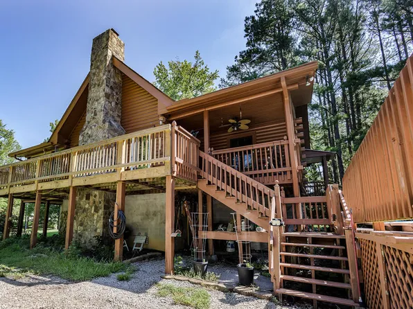 151 Garden Ln, Henderson, NC 27537