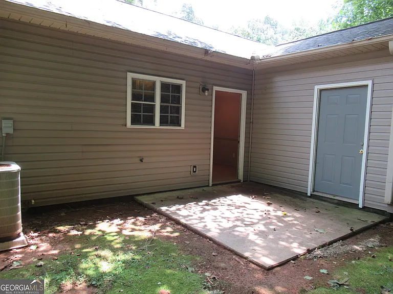 95 Live Oak Rd — Photo 18