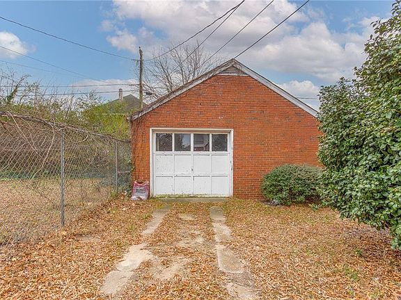 5th image of 600 E Cawson St