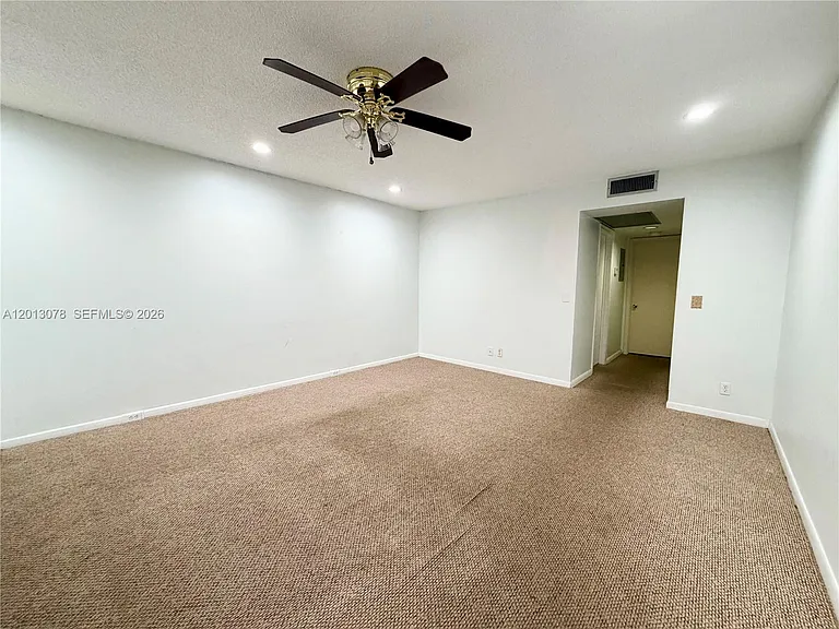 150 SW 134th Way #314R — Photo 5