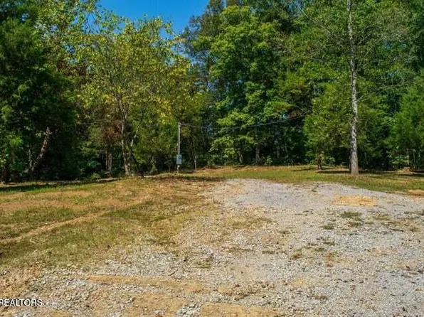 8609 Tennessee #68, Tellico Plains, TN 37385