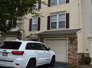 93 Brookview Ln, Pottstown, PA 19464