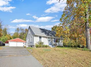 21 King Court, Enfield, CT 06082