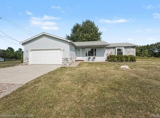 1480 Connell Rd, Ortonville, MI 48462