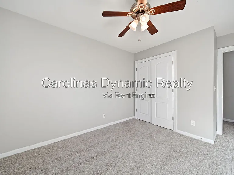 5470 Allison Ln — Photo 33